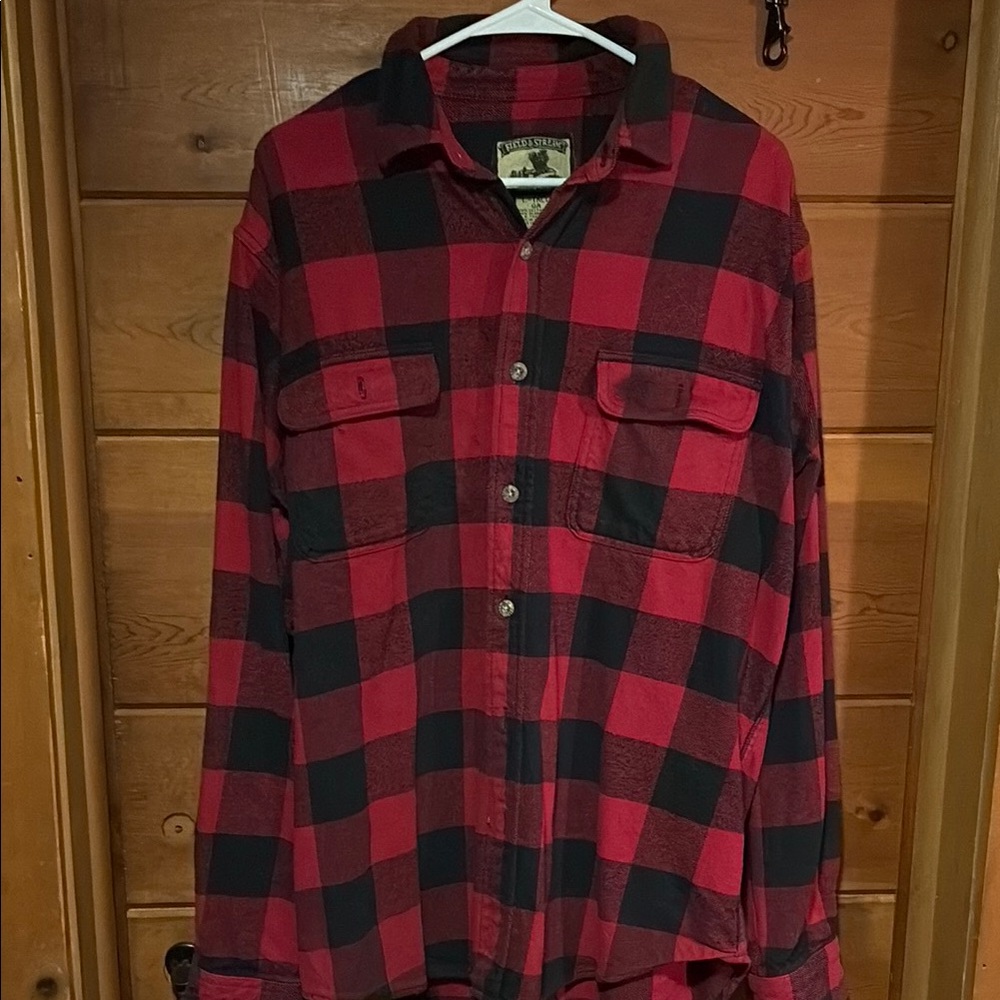 Field & Stream Red and Black Buffalo Plaid Button-Down Shirt